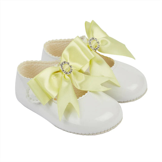 Girls Diamanté Bow Soft Sole Shoes - White/Lemon