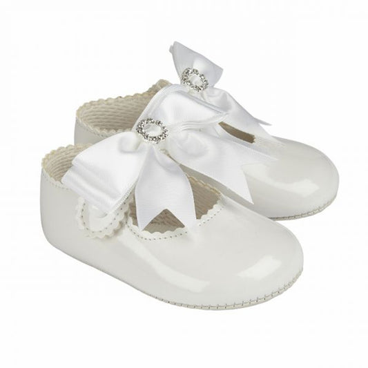 Girls Diamanté Bow Soft Sole Shoes White