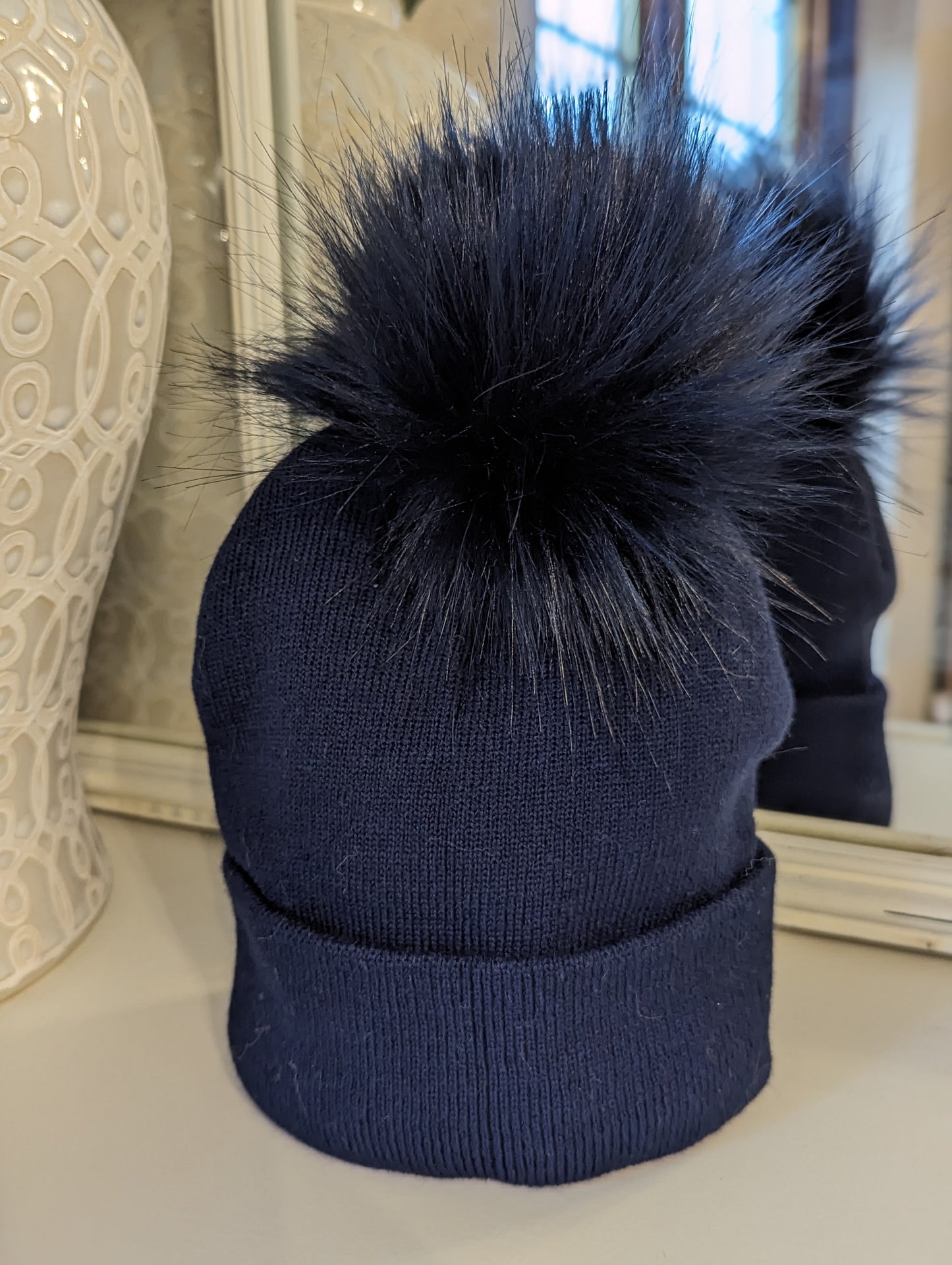 Single Pom Hat Navy Large