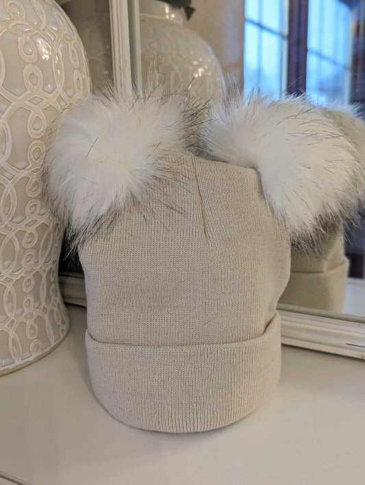 Double Pom Hat Beige Large