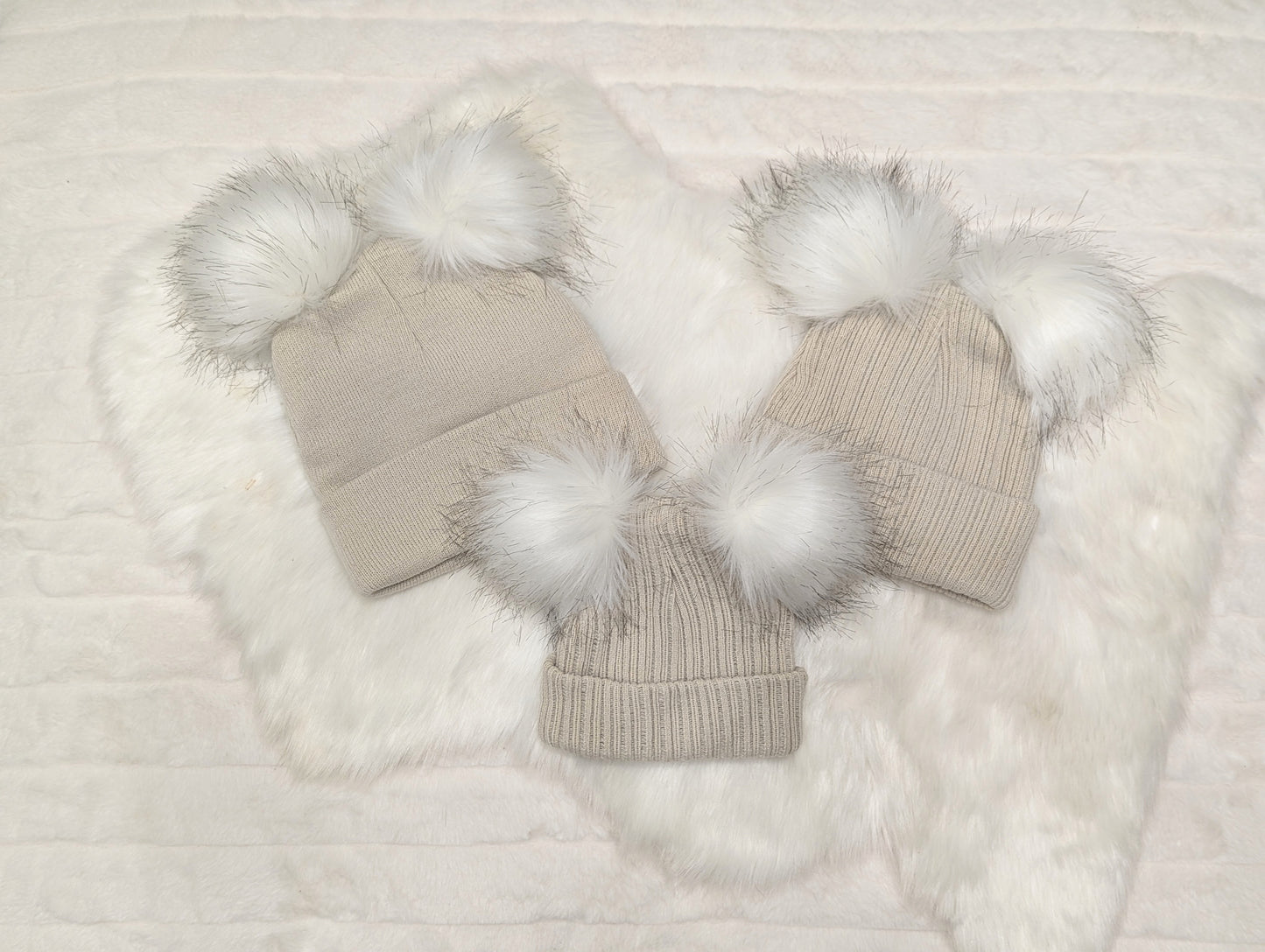 Double Pom Hat Beige Small/Medium