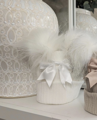 Pom & Bow Hat White