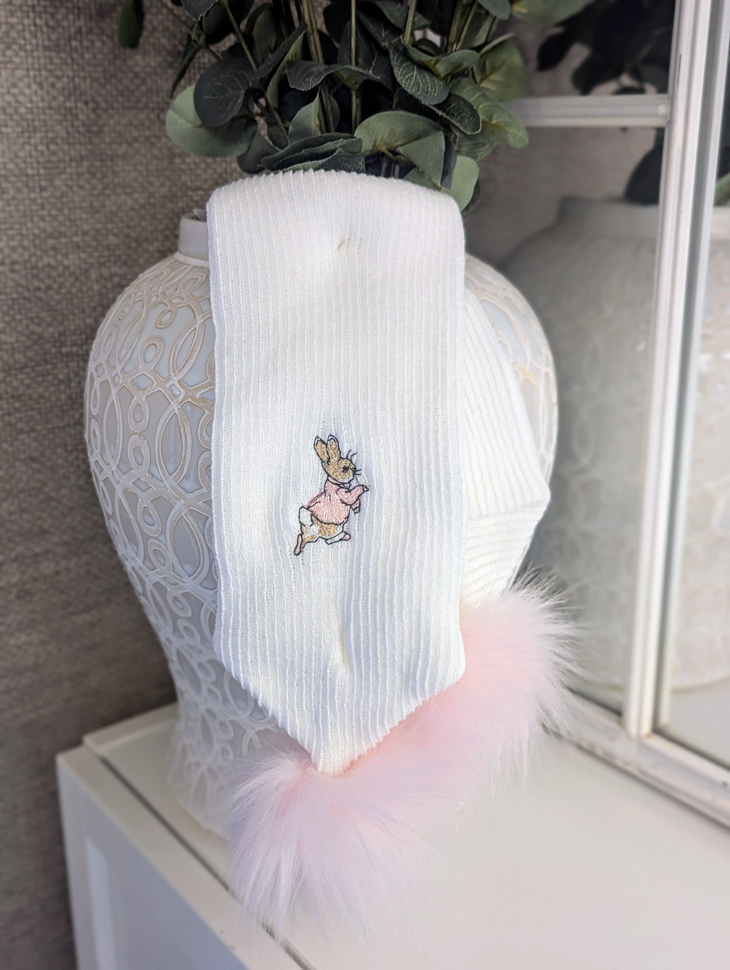 Rabbit Scarf Pink/White