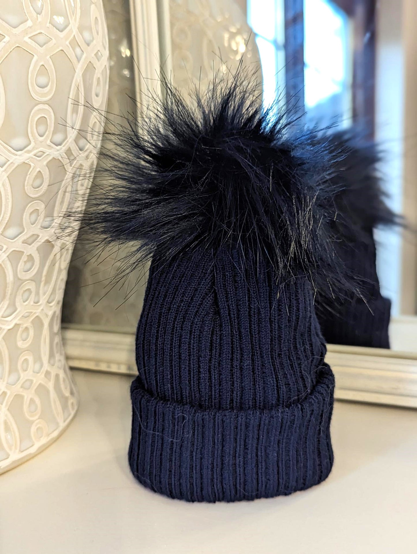 Single Pom Hat Navy Small/Medium