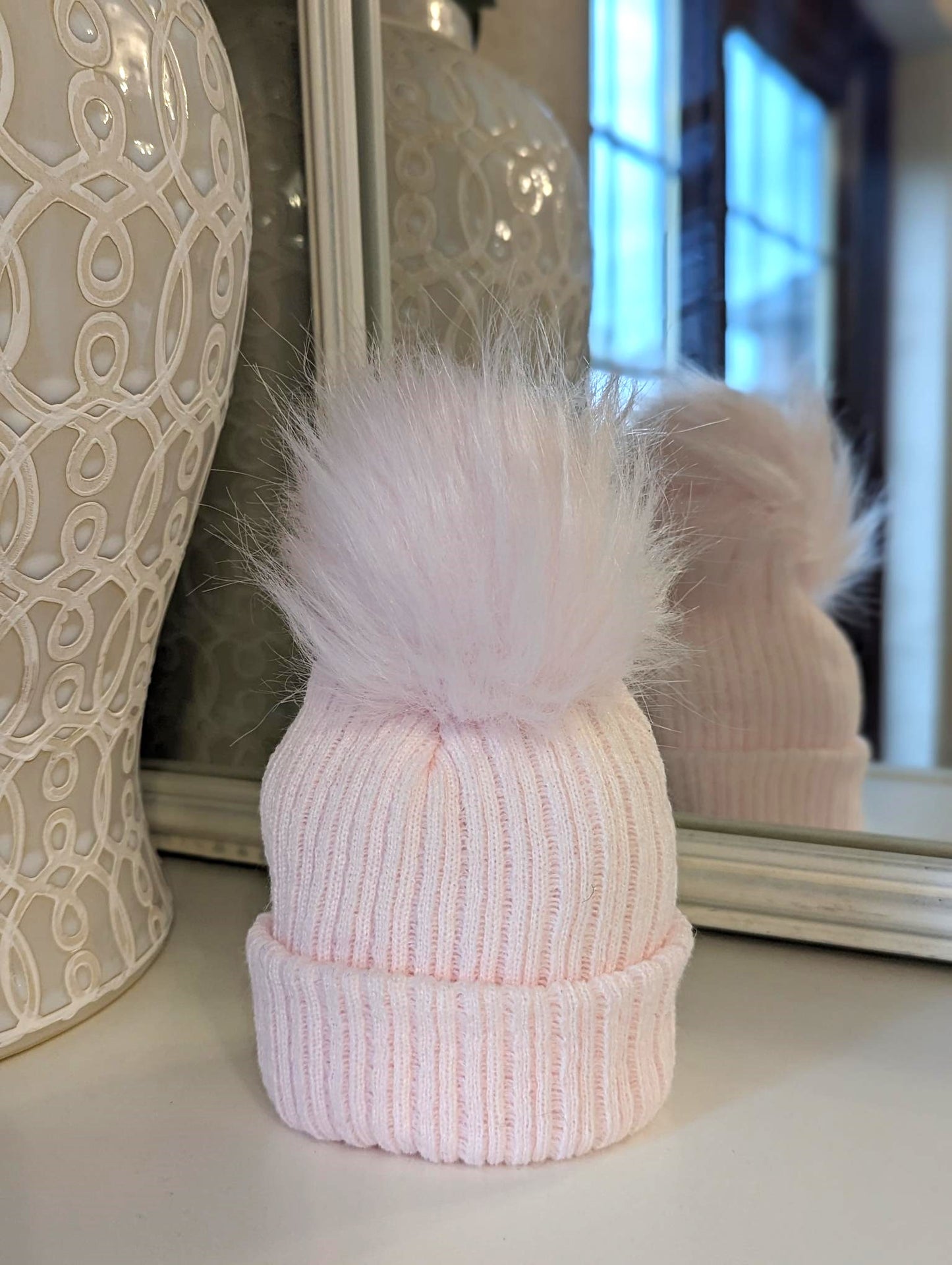 Single Pom Hat Pink Small/Medium