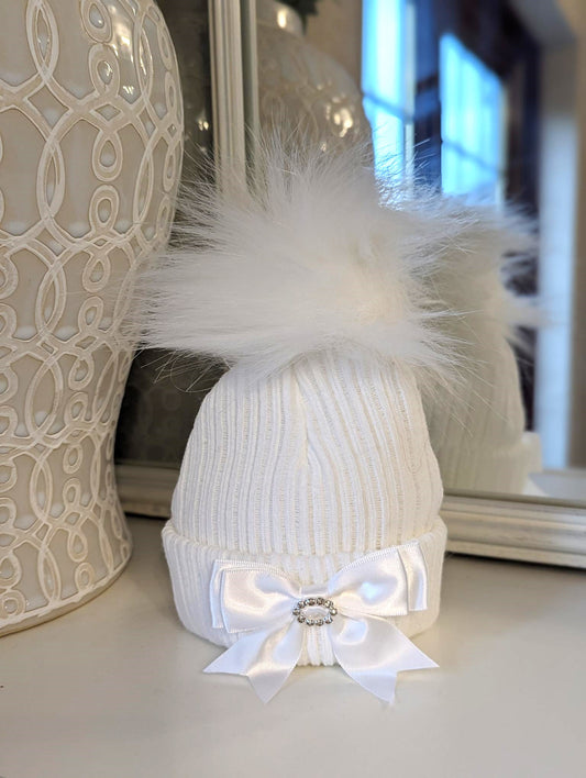 Diamanté Bow Hat White